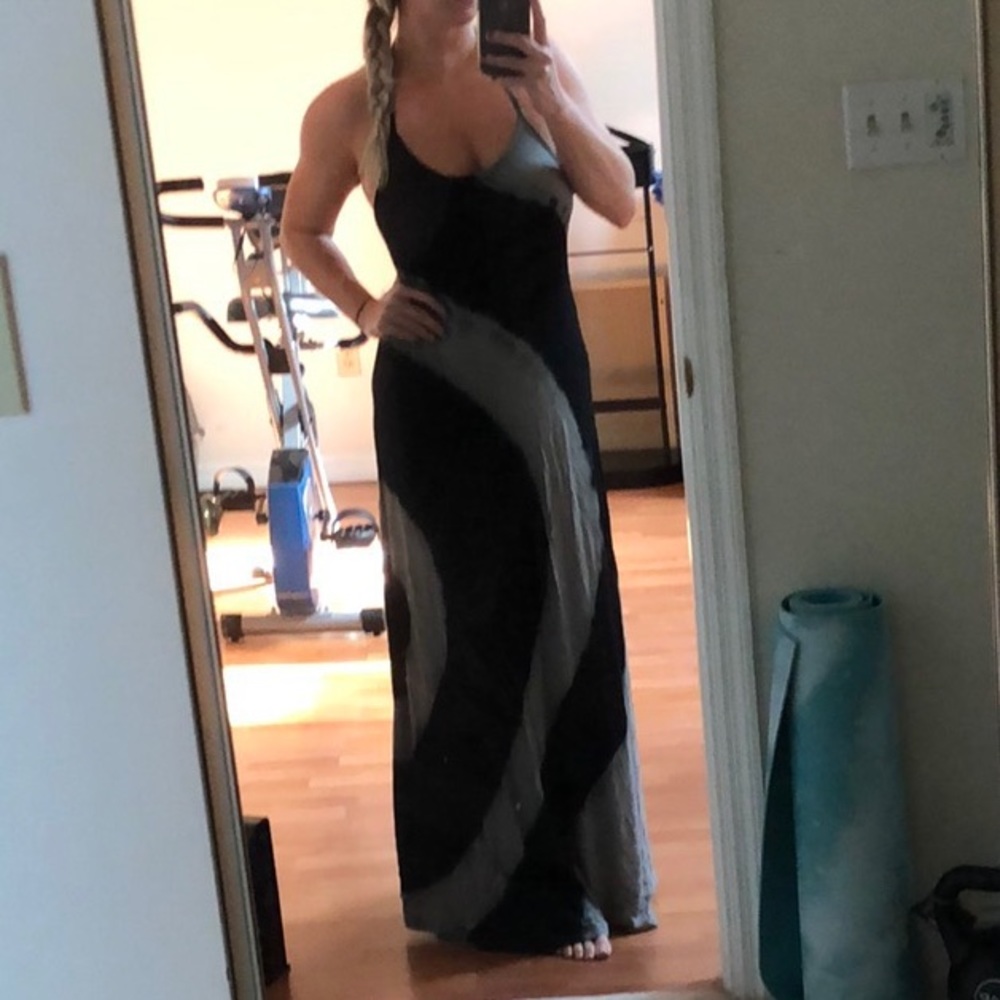 Long maxi dress soft material low back